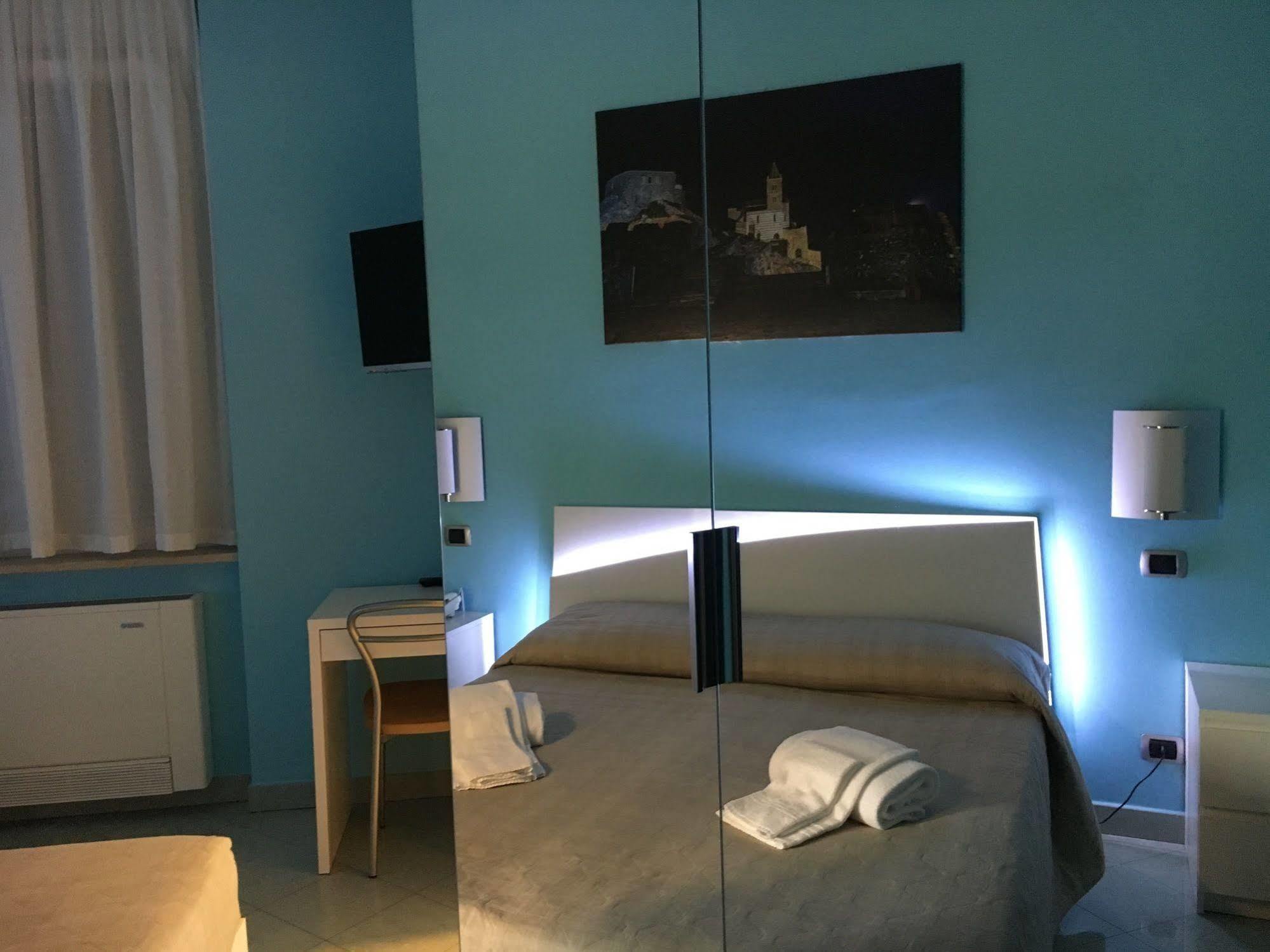 Hh Il Gabbiano Hotel La Spezia Ngoại thất bức ảnh